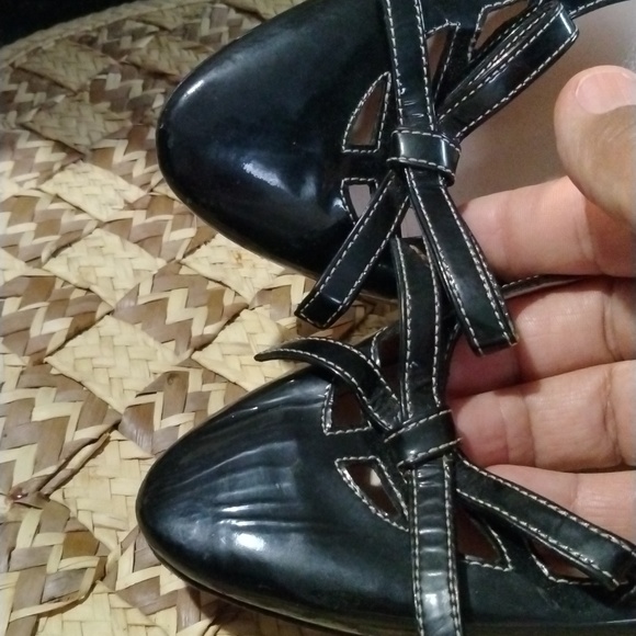 PRADA HEELS PATENT LEATHER - Picture 9 of 10